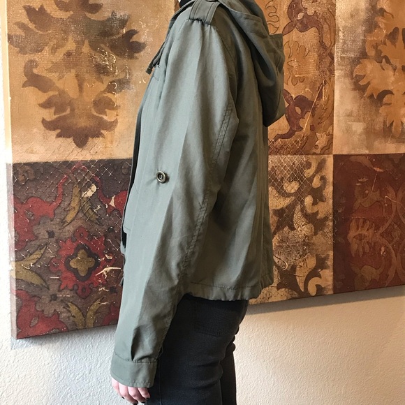 NWOT Forever 21 olive jacket - Picture 3 of 6